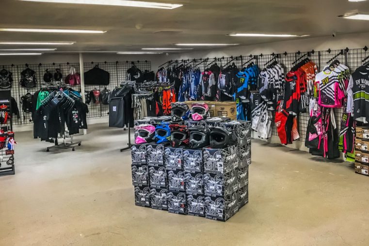 4x4 accessories store near me